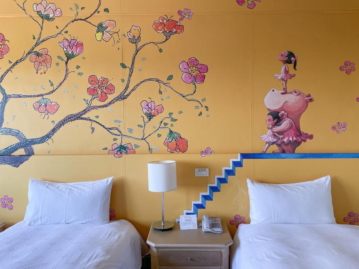 ホテル シャトー・デ・シン花蓮 花蓮市 エクステリア 写真 A room at the hotel